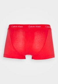 Calvin Klein Underwear LOW RISE TRUNK STRETCH 3 PACK - Cuecas boxer - citrina/blue burst/strawberry field