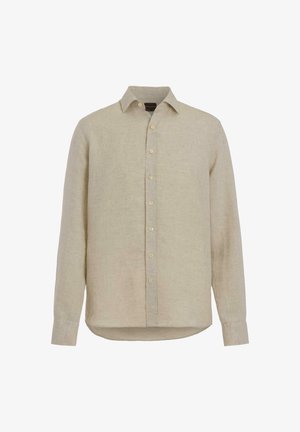 Camicia beige a maniche lunghe con colletto appuntito, sette bottoni sul davanti e orlo arrotondato sul fondo.