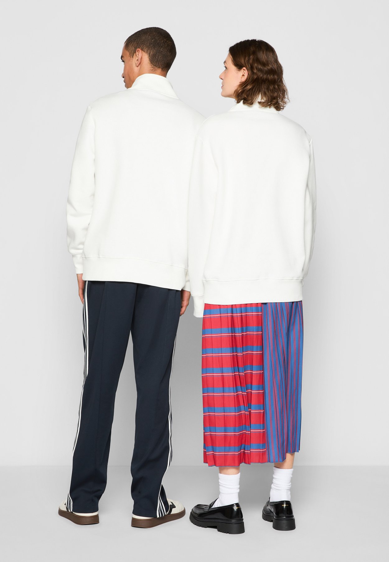 EXCLUSIVE HERITAGE 2.0 REG HALF ZIP SWEAT