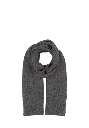 Écharpe grise en tricot avec une texture côtelée, présentant de légères variations de couleur et une petite étiquette métallique au bout.