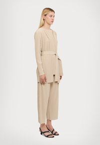 Max Mara Leisure FIESTA - Īss mētelis - beige