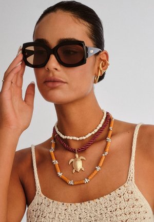 LOVELINESS UNISEX - Napszemüvegek - black