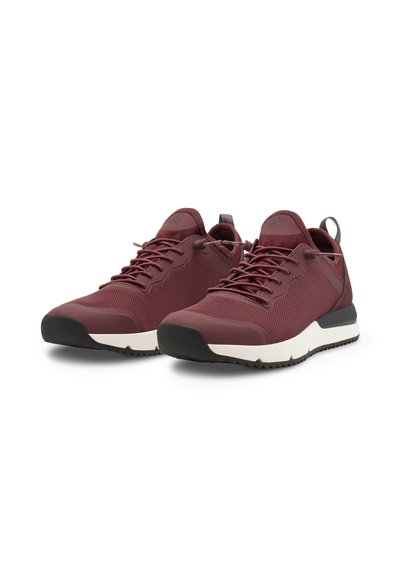 Tropicfeel CANYON - Sneakers basse - deep red
