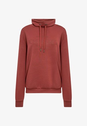 Sweatshirt bordeaux avec un col haut, des accents à cordon de serrage et une finition texturée. Présente le texte "LES AVENTURES COMMENCENT" dans une impression subtile.