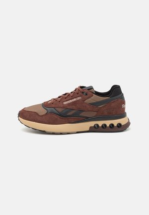 ERS WORLD UNISEX - Trainers - unearthed brown/gritty grey/tan