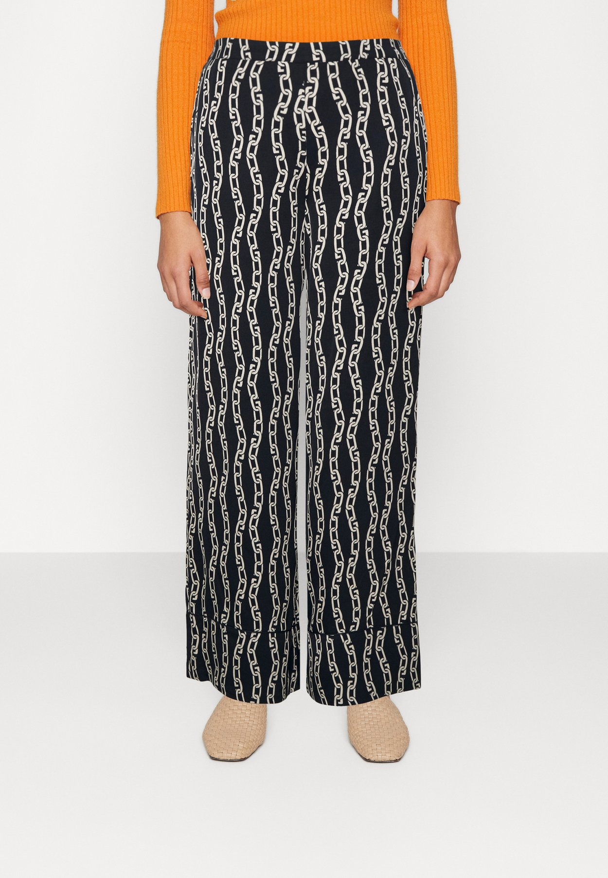 CHAIN PRINT WIDE PANT