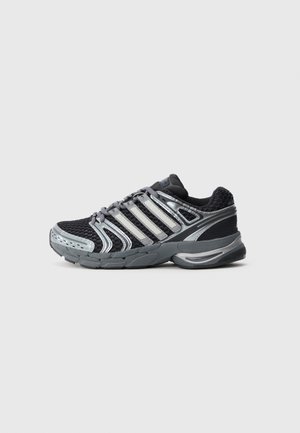 ADISTAR CONTROL 5 - Tenisice - core black/grey