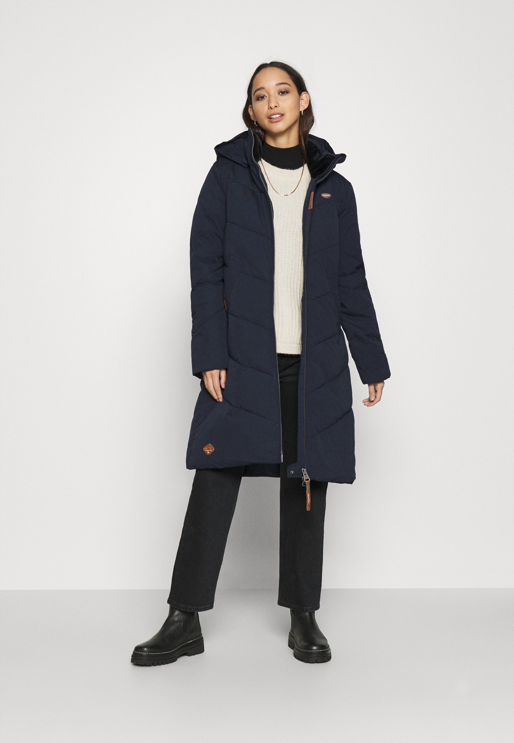 Ragwear REBELKA Damen Frauen Mantel,Parka,Steppmantel,Stehkragen,wasserdicht Ragwear REBELKA Damen Frauen Mantel,Parka,Steppmantel,Stehkragen,wasserdicht