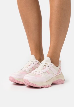 TALIA MAR VEGAN TOUGH DECISIONS - Trainers - pink/white