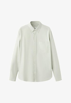 Lichtgrijs overhemd met lange mouwen, knoopsluiting aan de voorkant, een borstzak en een kraag met knoopsluiting, weergegeven tegen een witte achtergrond.