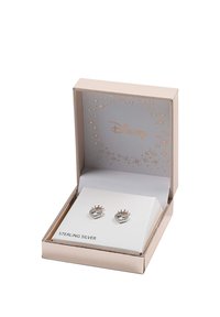 Hängsmycken i sterlingsilver i hjärtform med krönt accent, presenterade i en ljusrosa låda med en dekorativ stjärn-design.