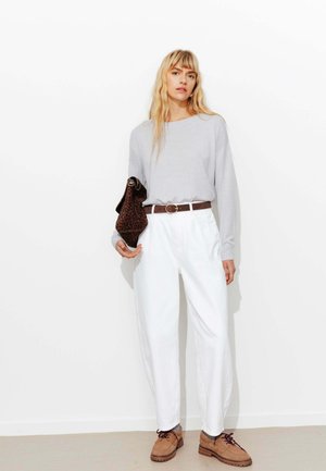 Pullover - gris clair