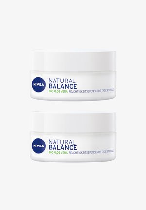 NIVEA 2X BALANCE FEUCHTIGKKEITSSPENDENDE TAGESPFLEGE 50 ML - Face cream