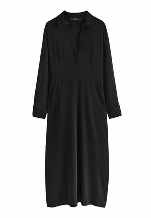 Juoda, ilgomis rankovėmis suknelė su apykakle, sagų užsegimu ir laisvu pasipuošimu, pagaminta iš minkštos medžiagos su lygiu paviršiumi.