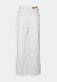 Cotton On Petite WIDE LEG  - Calças de ganga de corte relaxado - whitehaven