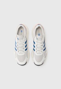 adidas Originals ADIZERO ARUKU UNISEX - Treniņu apavi - crystal white/grey/blue