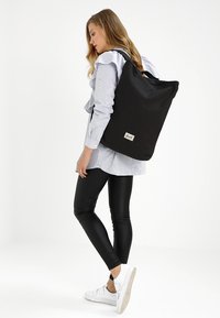 Forvert Mochila - black