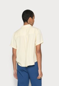 Samsøe Samsøe MINA SHIRT - Blusa com botões - double cream
