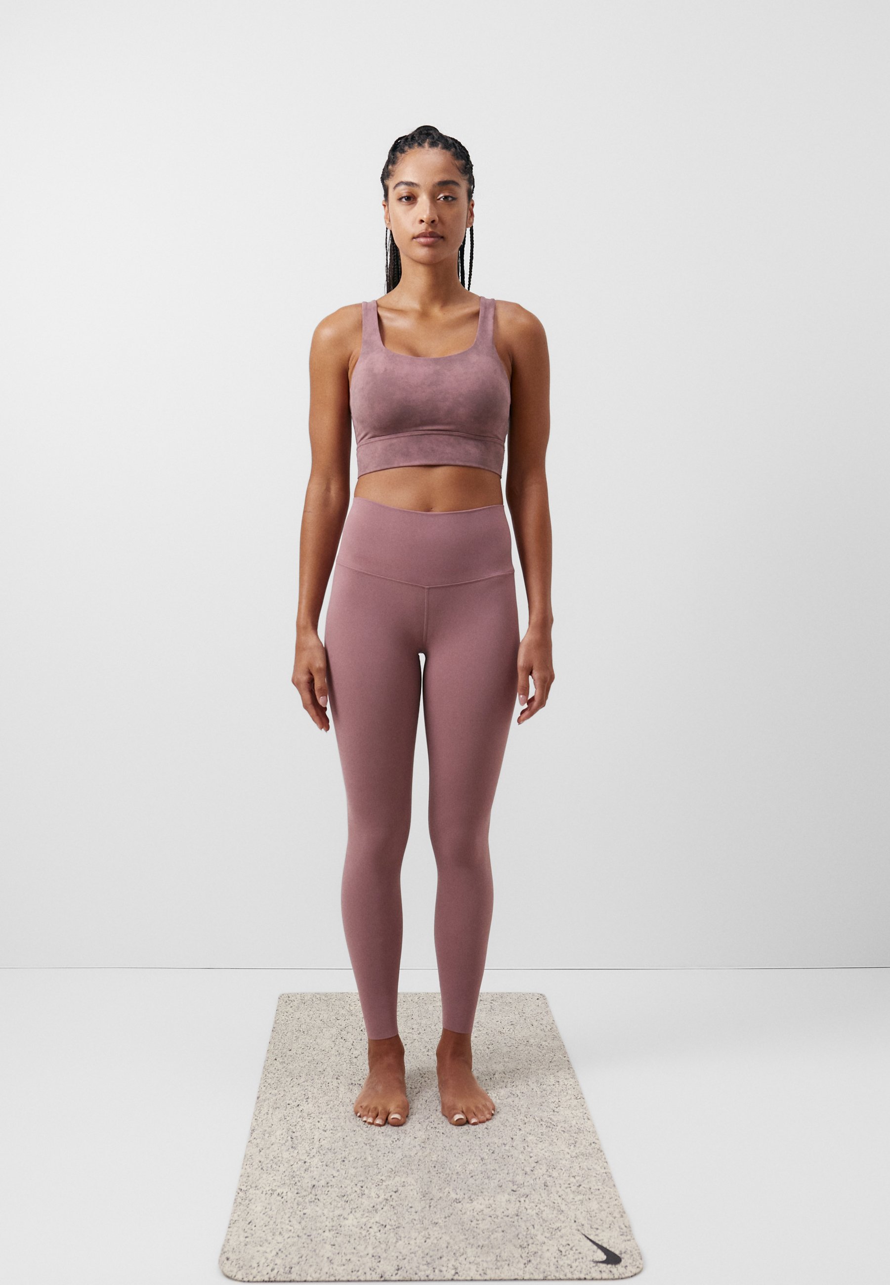 longline sports bra nike