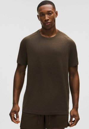 lululemon VENT TECH SHORT SLEEVE - T-Shirt basic - walnut crunch