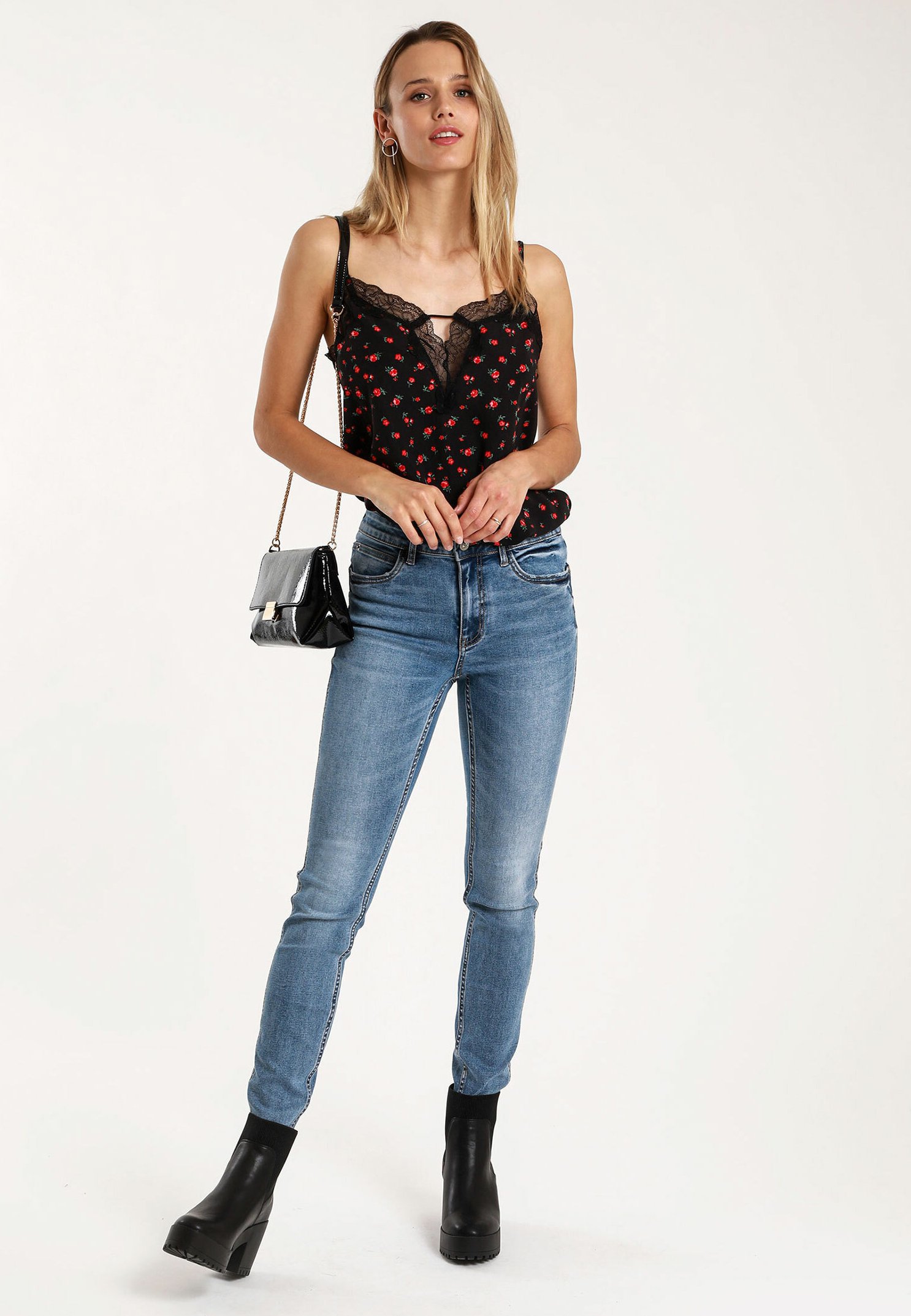 Pimkie PUSH UP - Slim fit jeans - denim 