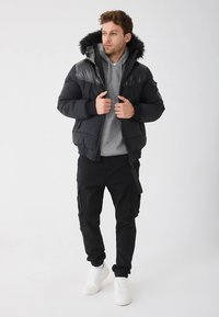 Pier One Vinterjakker - black