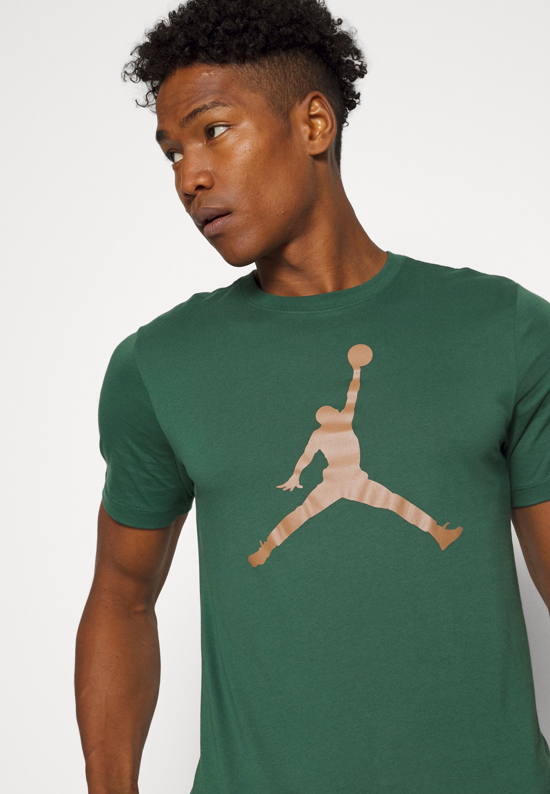 Green jordan t shirt Clearance