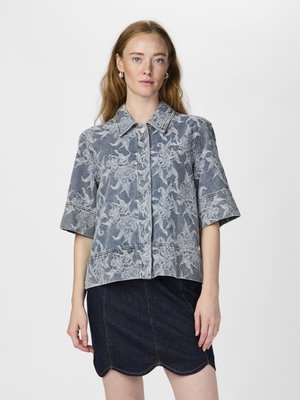YASFLAMERA - Overhemdblouse - light blue