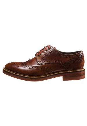 Derbies - brown