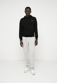 CLOSURE London UNDISPUTED DOVES HOODIE - Sweatshirt - black