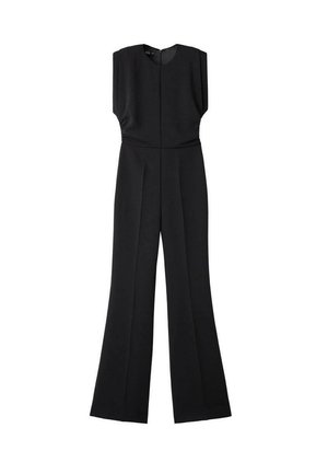 Mono negro de manga corta, con escote en V y cintura ajustada. Presenta pantalones de pierna ancha con pliegues frontales, hechos de una tela texturizada.