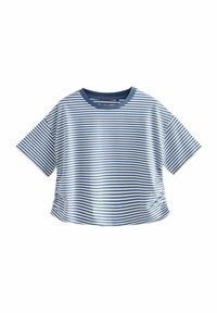 Camiseta de manga corta a rayas azul y blanca con cuello redondo, fabricada en tejido suave, corte holgado y dobladillo ligeramente curvado.