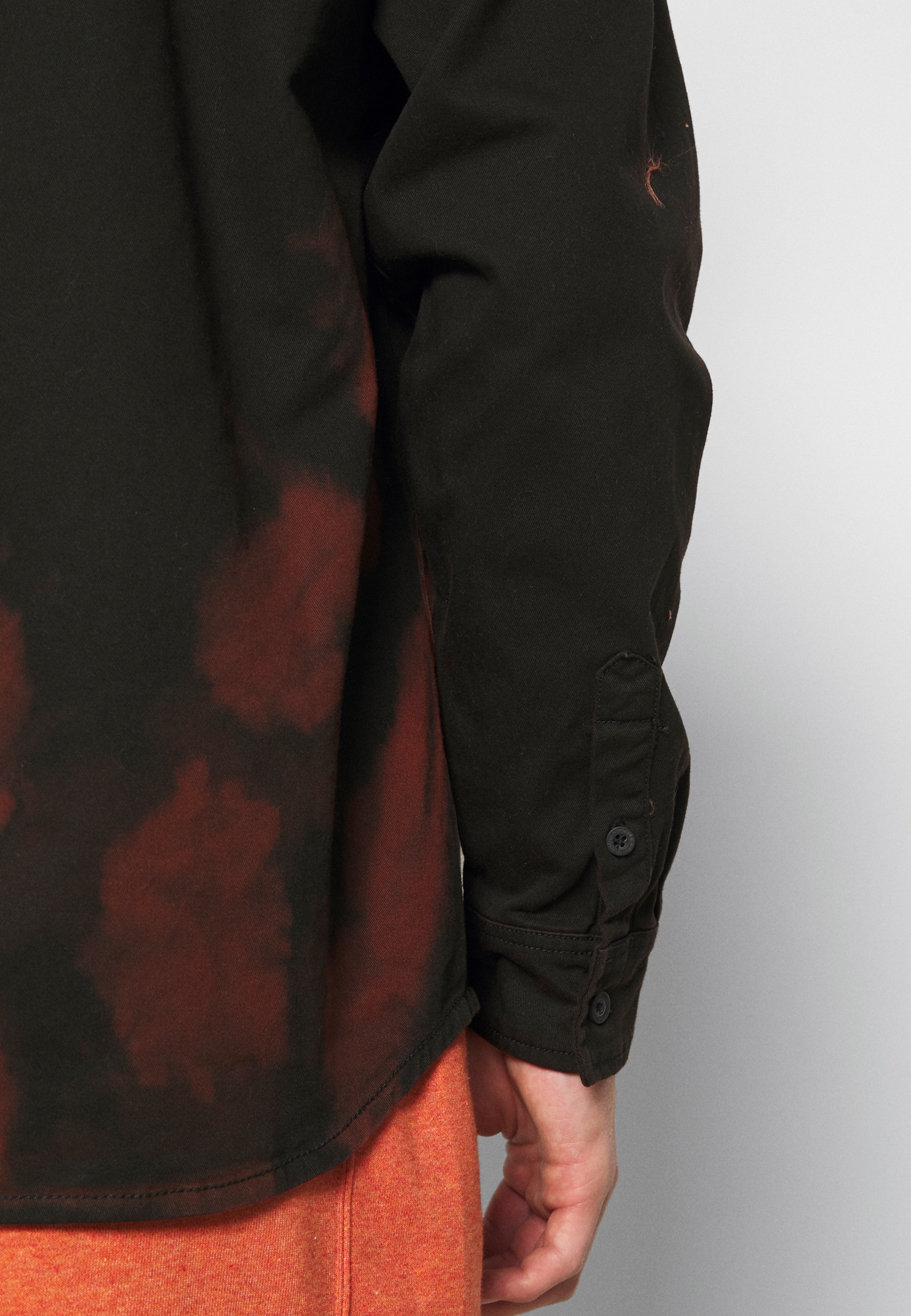 Men SMALL SIGNATURE BLEACHED SHIRT - Shirt Men SMALL SIGNATURE BLEACHED SHIRT - Shirt