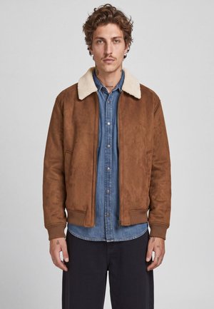Jack & Jones PREMIUM, JPRBLULUKE BOMBER JACKET SN - Яке от изкуствена кожа - hot fudge