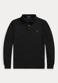 Zwarte polo met lange mouwen, kraag en twee knopen, met een klein rood geborduurd logo op de linkerborst.