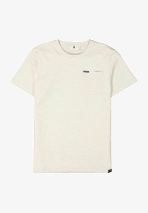 Helles beiges T-Shirt mit kurzen Ärmeln, Rundhalsausschnitt und einer kleinen Brusttasche. Der Stoff hat ein weiches, leicht strukturiertes Aussehen.