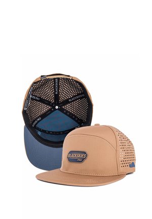 Blackskies, PRO MOTION SPORT PERFORMANCE CAP BROWN OPS UNISEX - Caps - mottled brown