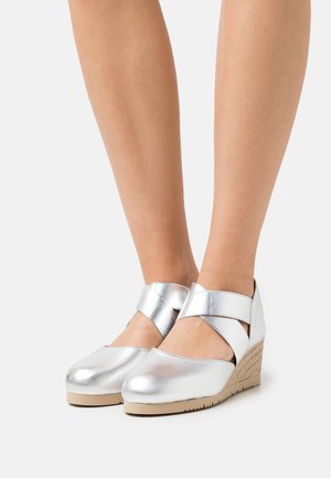 Unisa MACIA - Sandálias de plataforma - silver