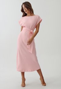 TUSSAH Dnevna obleka - pale pink