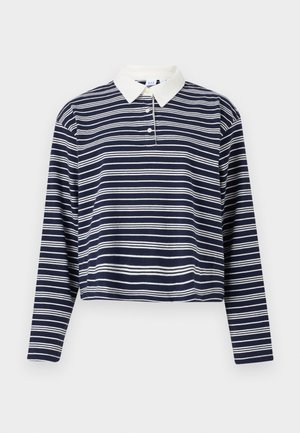 Marineblau-weiß gestreiftes Langarm-Polohemd mit weißem Kragen und Dreiknopf-Leiste, verkürztem Design und weicher Textur.