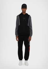 EA7 Emporio Armani FELPA - Felpa - black