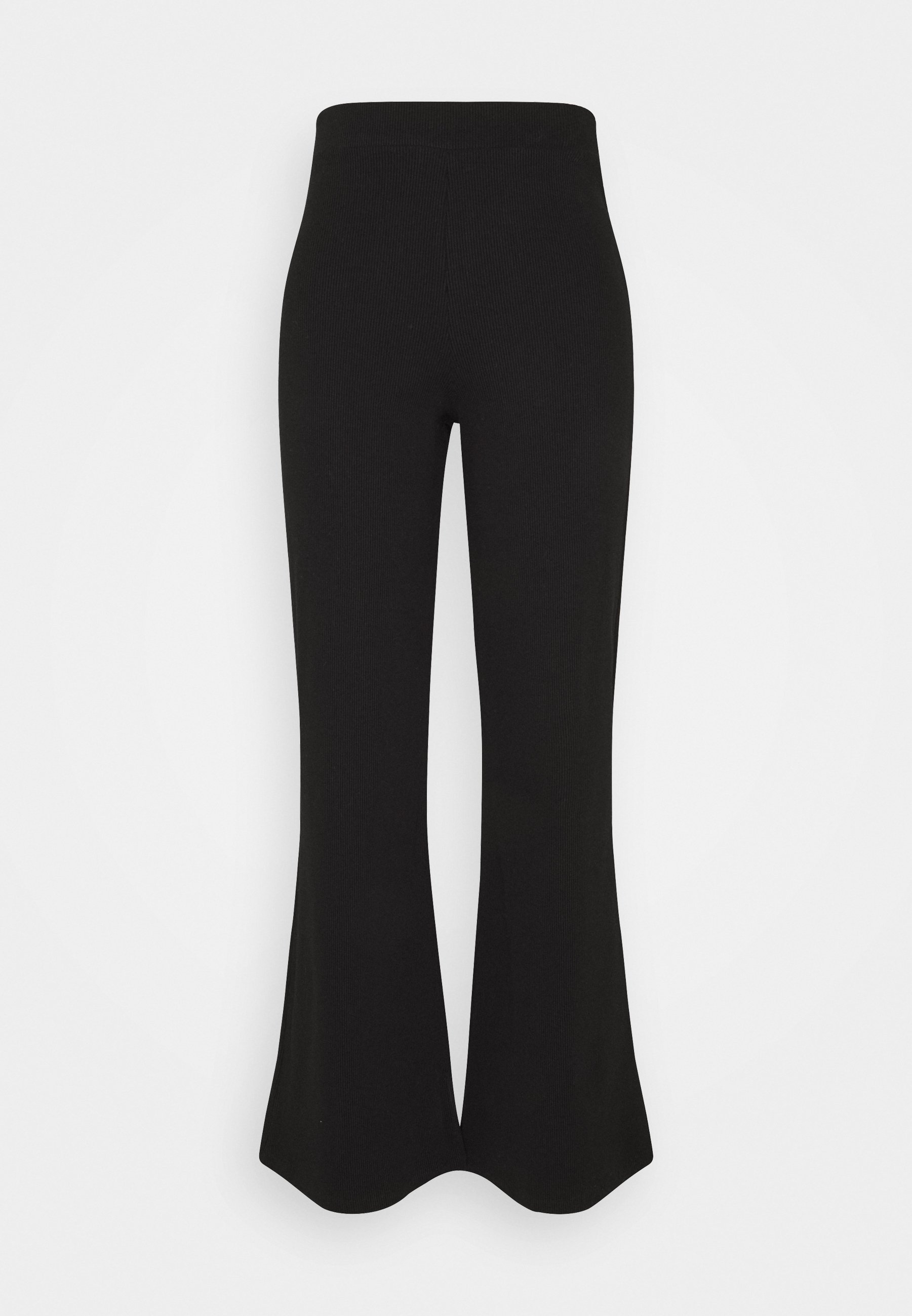 Pantalones flare: combínalos así para verte más estilizada esta primavera  2021