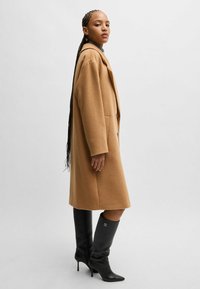 HUGO MAJULE IN - Classic coat - open brown five