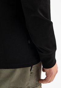 Butcher of Blue ARMY - Langarmshirt - montego black