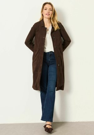 FatFace, Short coat - chocolate brown