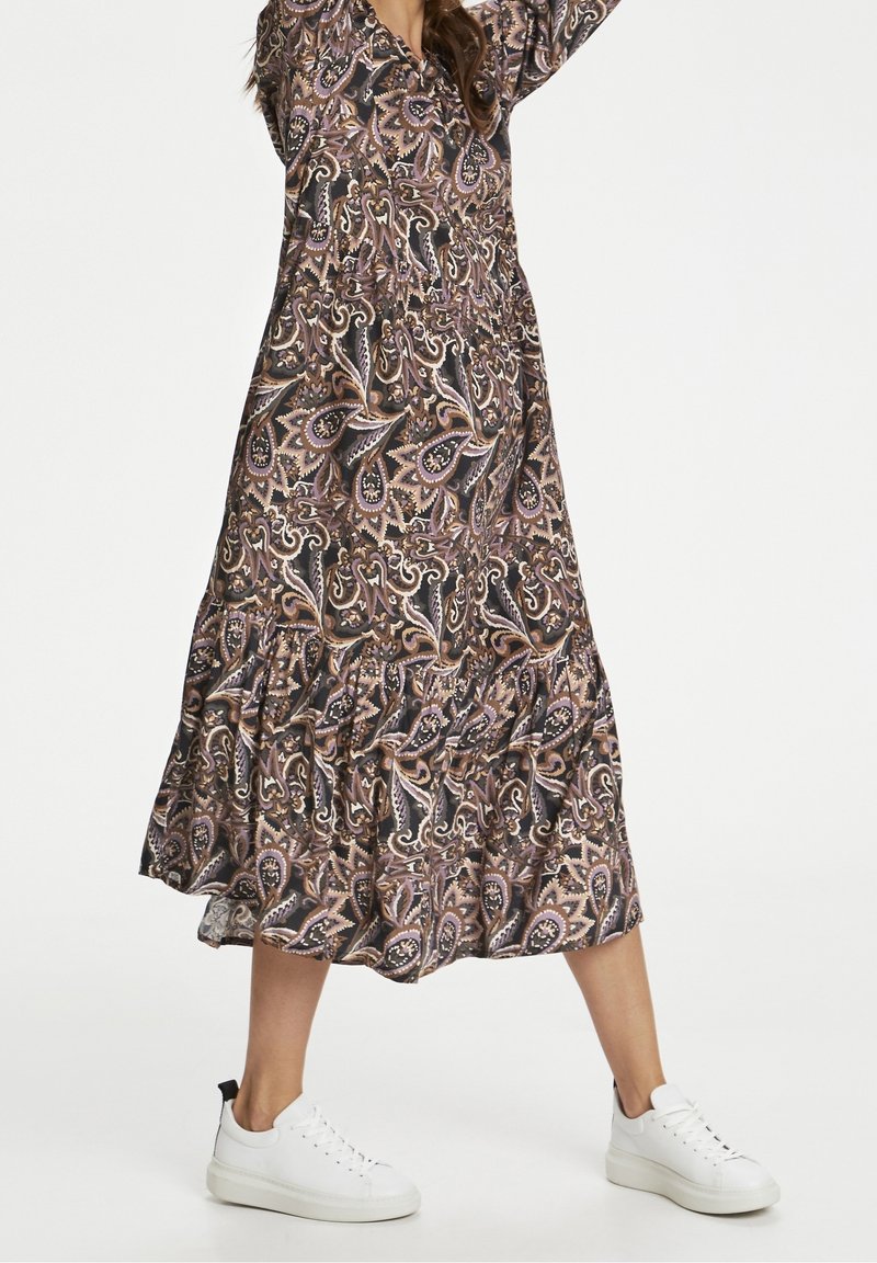 Cream Vardagsklänning - brown