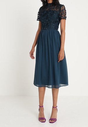 Koktejlové šaty / šaty na párty - green