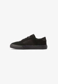 Niewybrane, bb black black