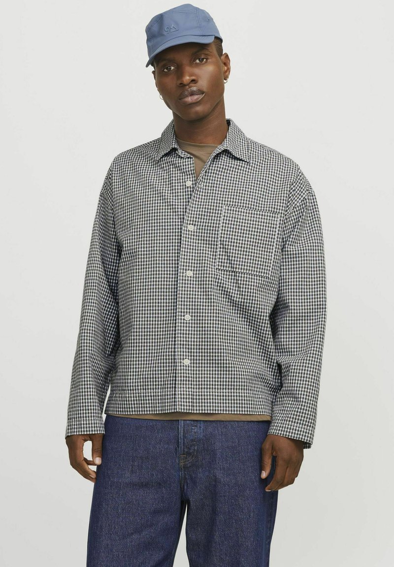 Jack & Jones WEIT GESCHNITTEN - Camicia - bright white