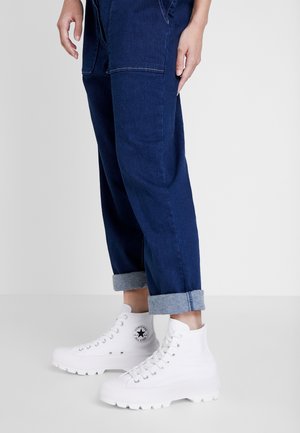 High-top trainers - white
